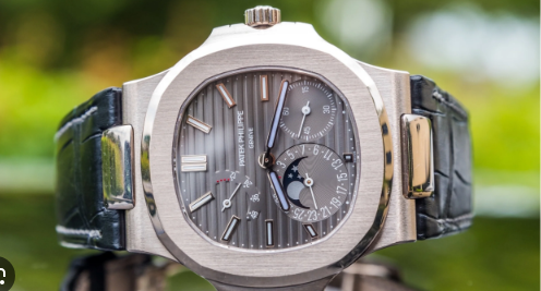 Patek Philippe Nautilus